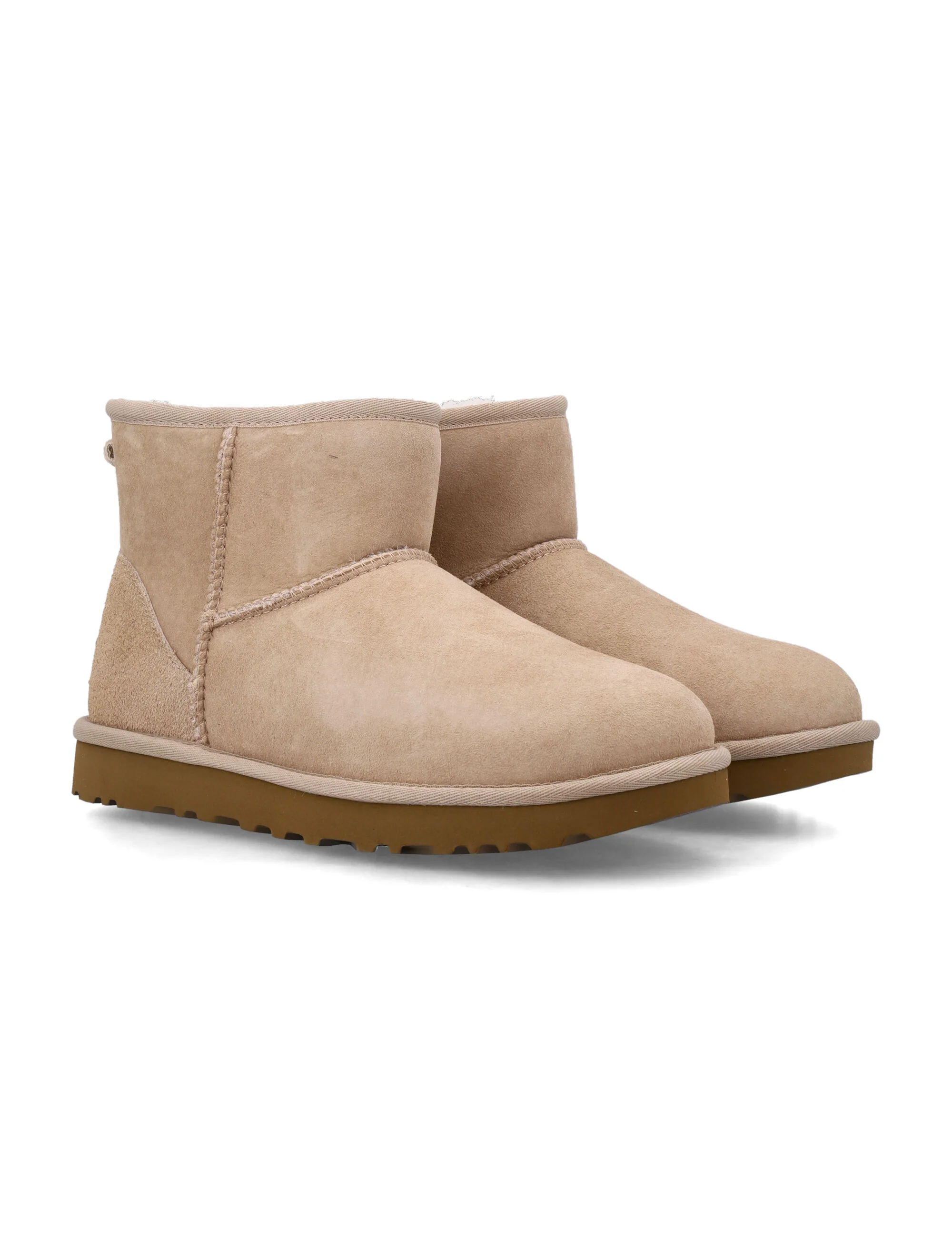 Ugg Classic Mini II Slip-On Boots for Everyday Comfort - Image 2
