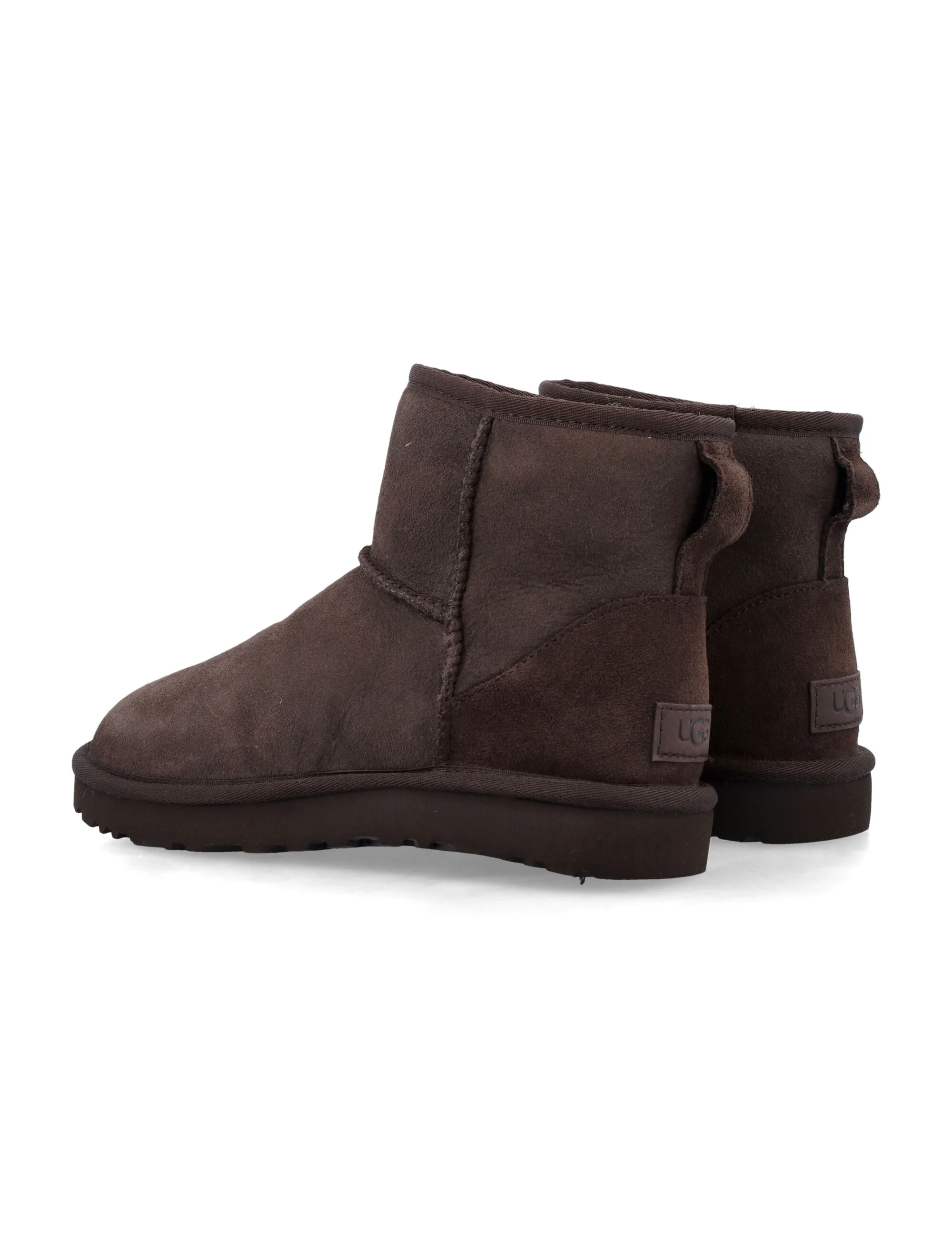 Ugg Mini Slip-On Boots - Timeless Comfort for Women - Image 3