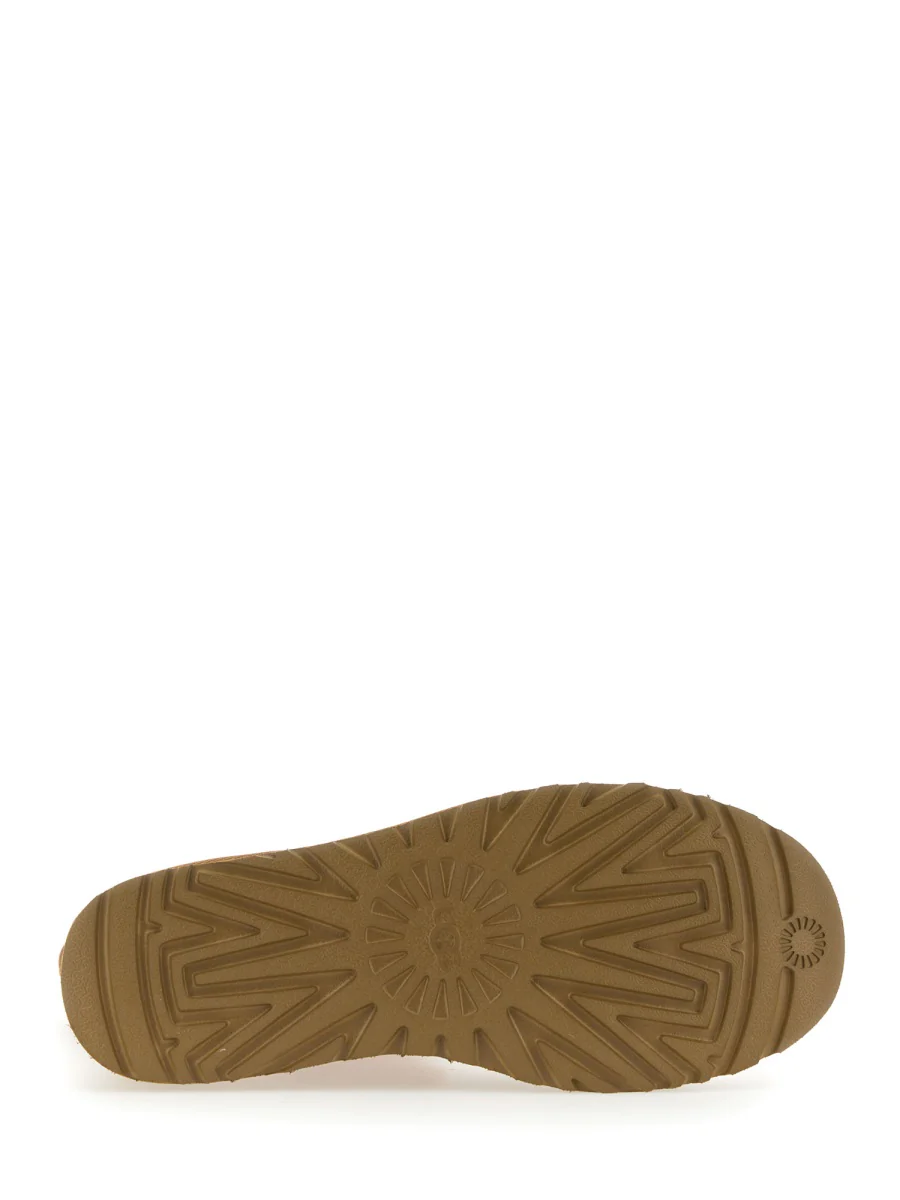 UGG Women's Classic Short II - Image 6