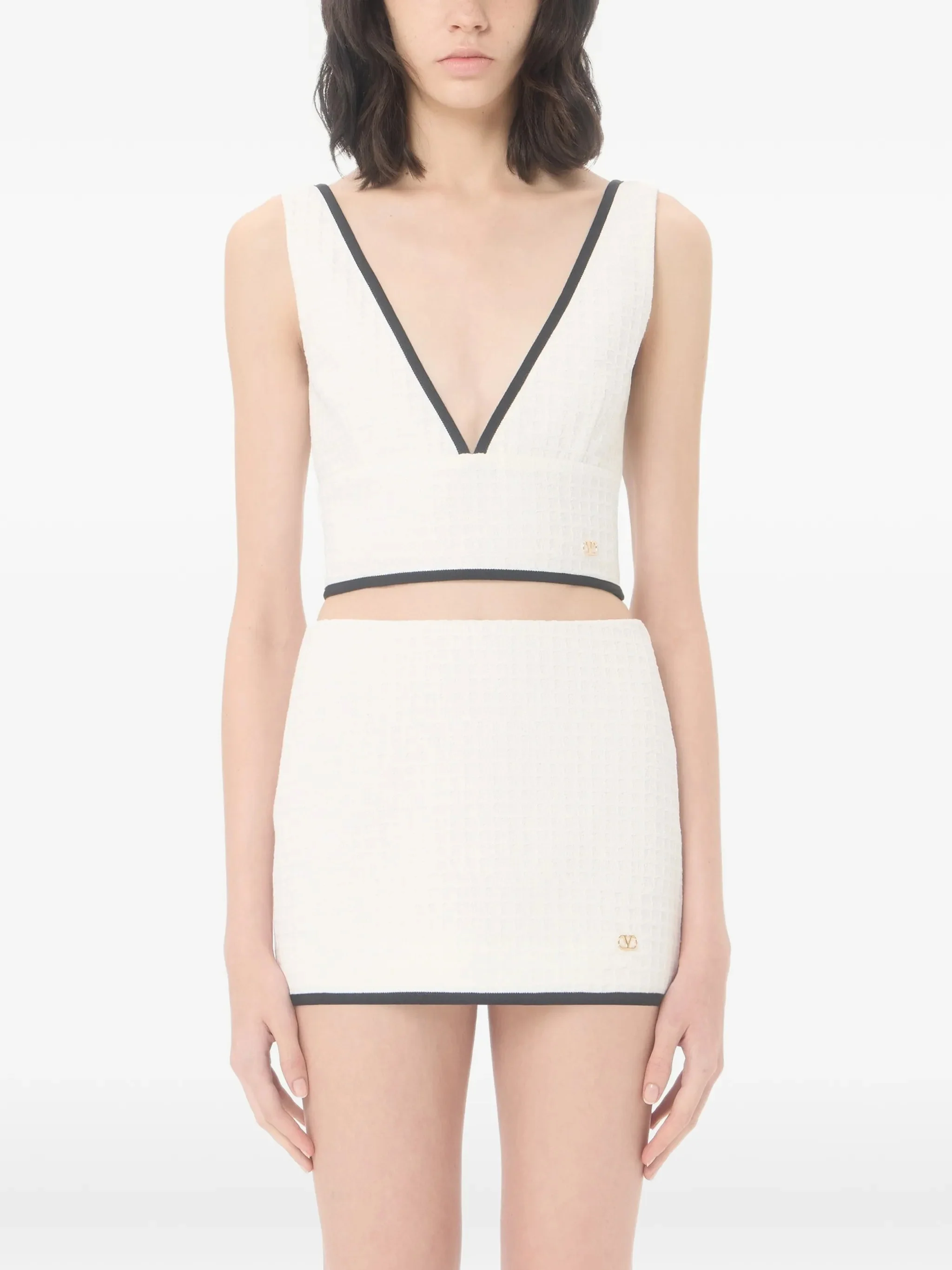 Valentino Garavani Contrasting Grosgrain Trim Zip Closure Top Size 40 - Image 3