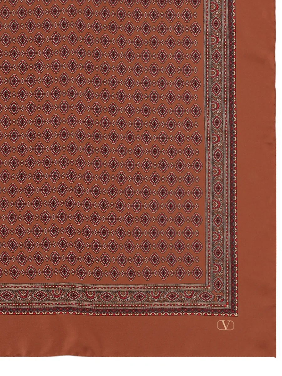Valentino Garavani Luxurious Silk Scarf - Men's Collection - Image 2