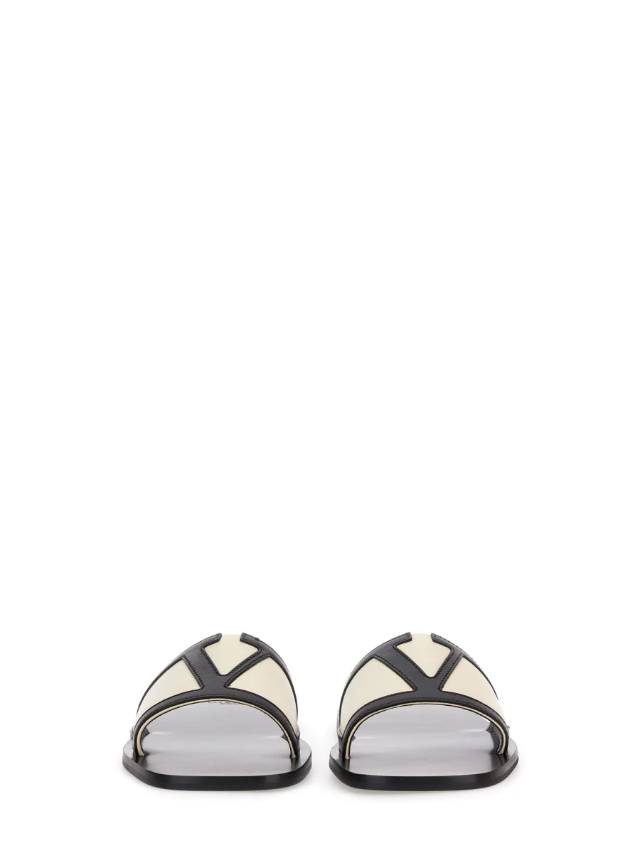 VALENTINO GARAVANI Viva Superstar Appliquéd Leather Slides - Image 4