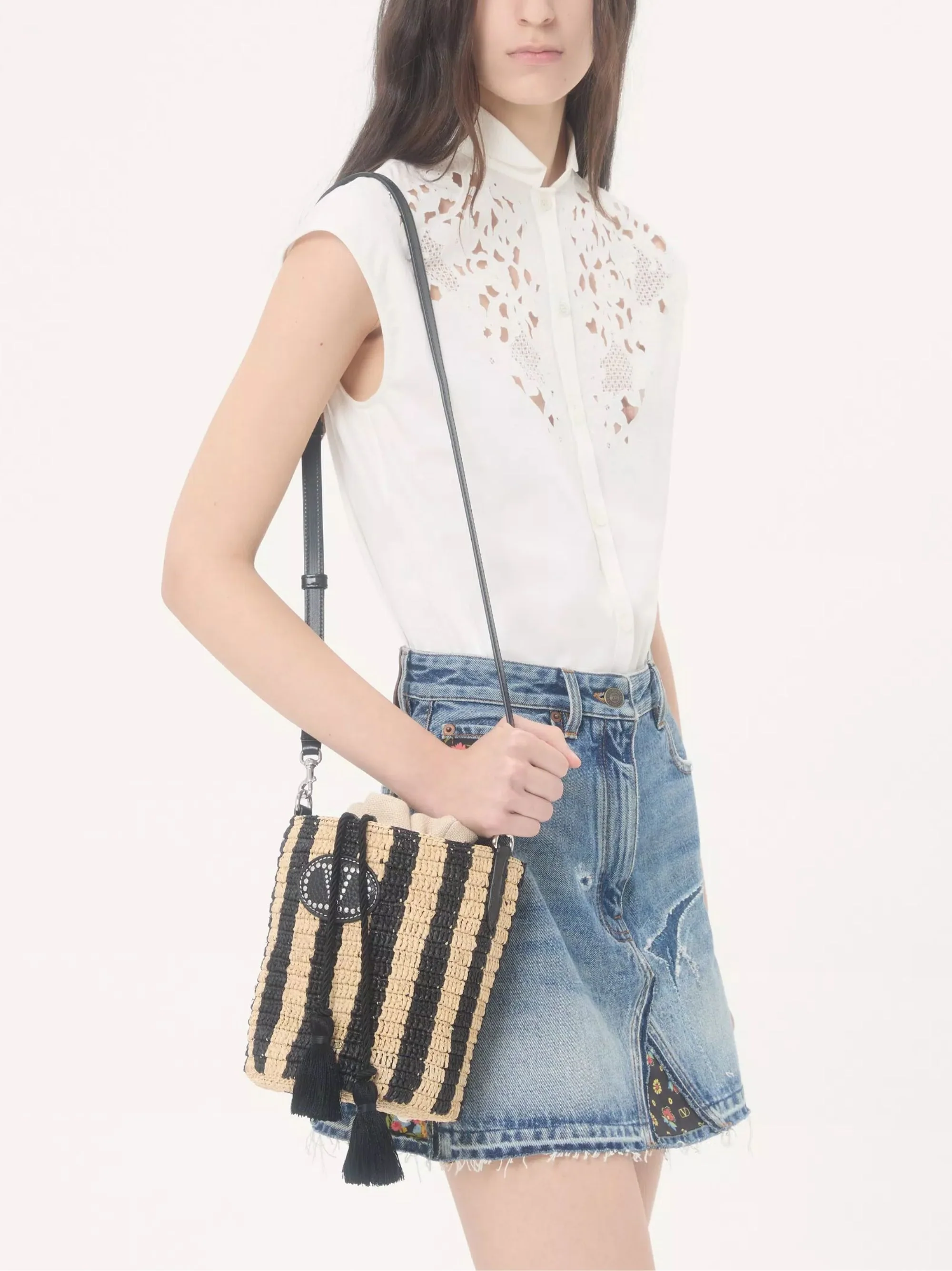 Valentino Garavani VLogo Mini Canvas Bucket Bag - Image 5