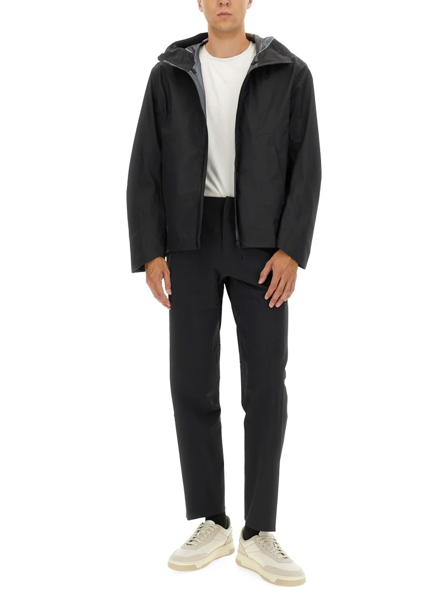 VEILANCE Arris Jacket - Image 6
