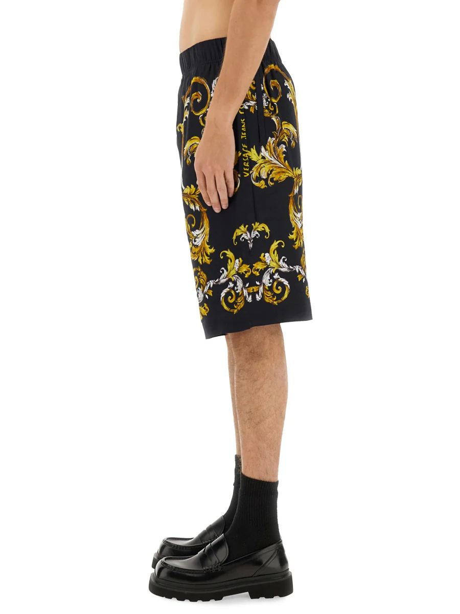 VERSACE JEANS COUTURE Shorts with Baroque Outline Print - Image 4