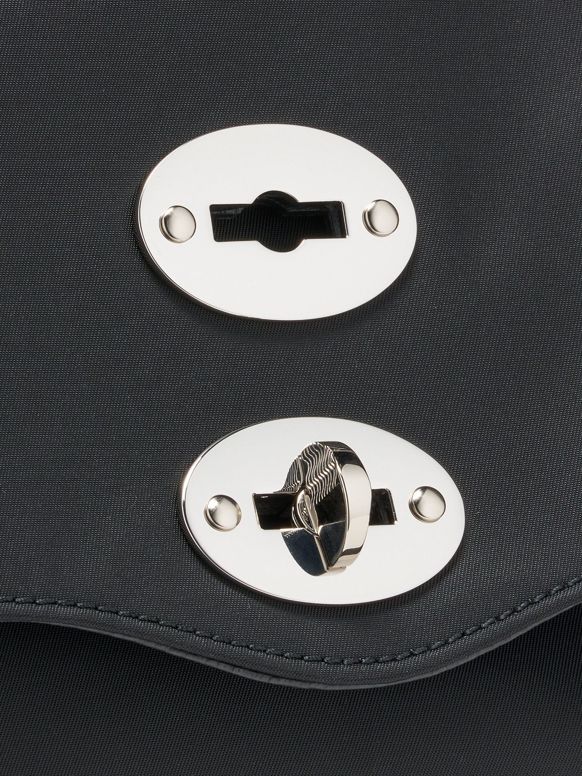 Zanellato Elegant Mini Crossbody Bag - Image 5